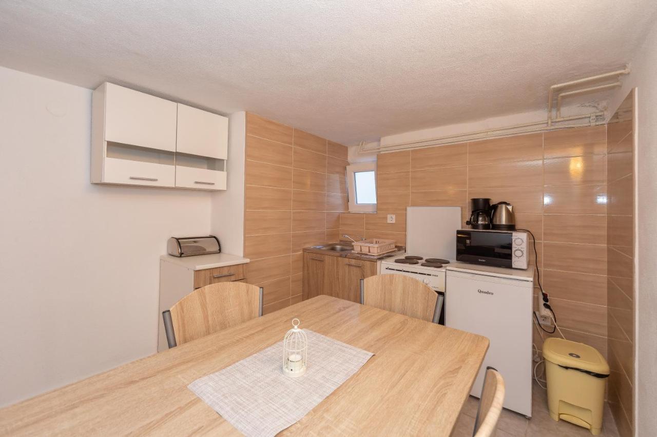 Apartmani Dada Biograd Na Moru Εξωτερικό φωτογραφία