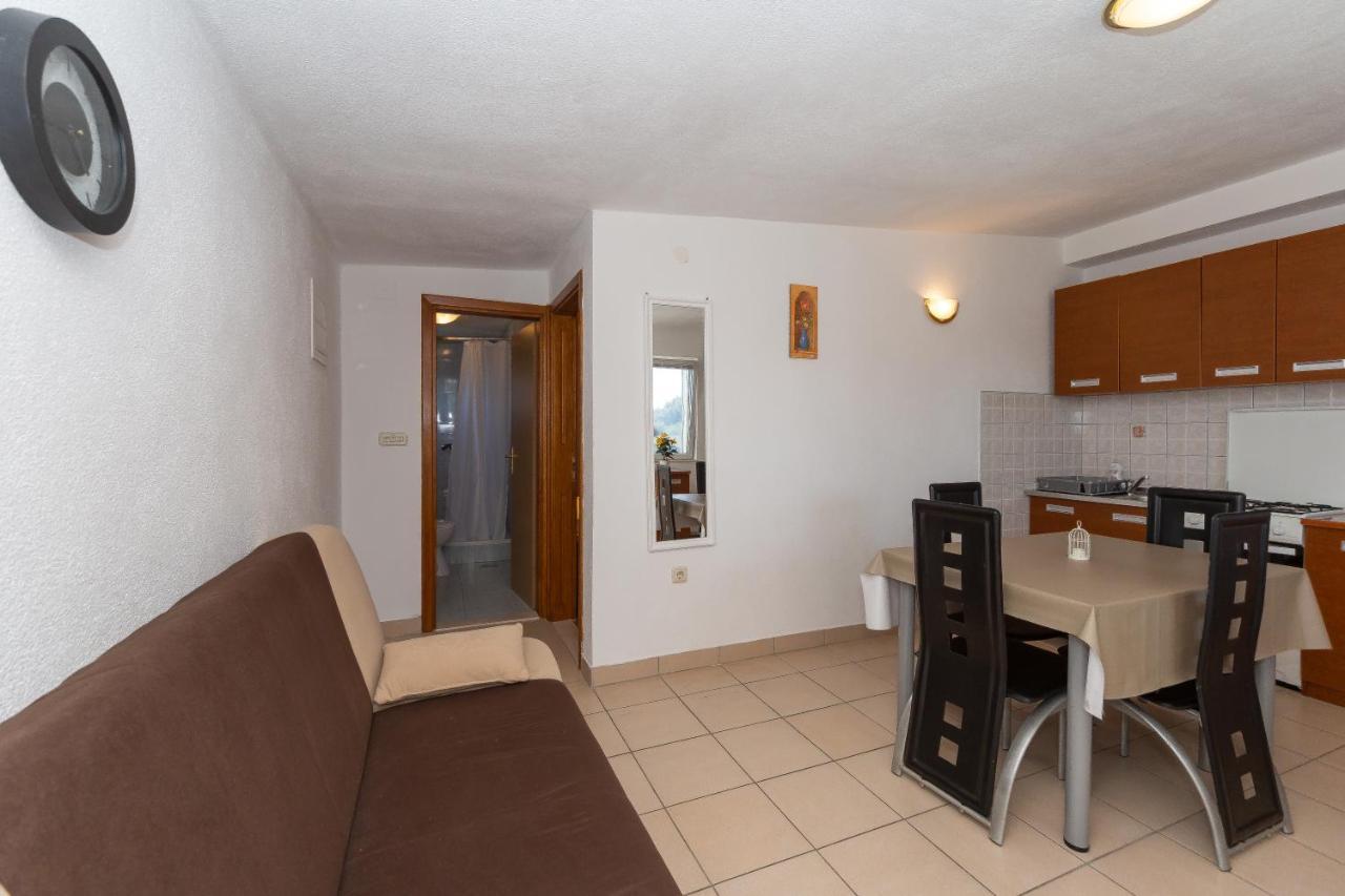 Apartmani Dada Biograd Na Moru Εξωτερικό φωτογραφία