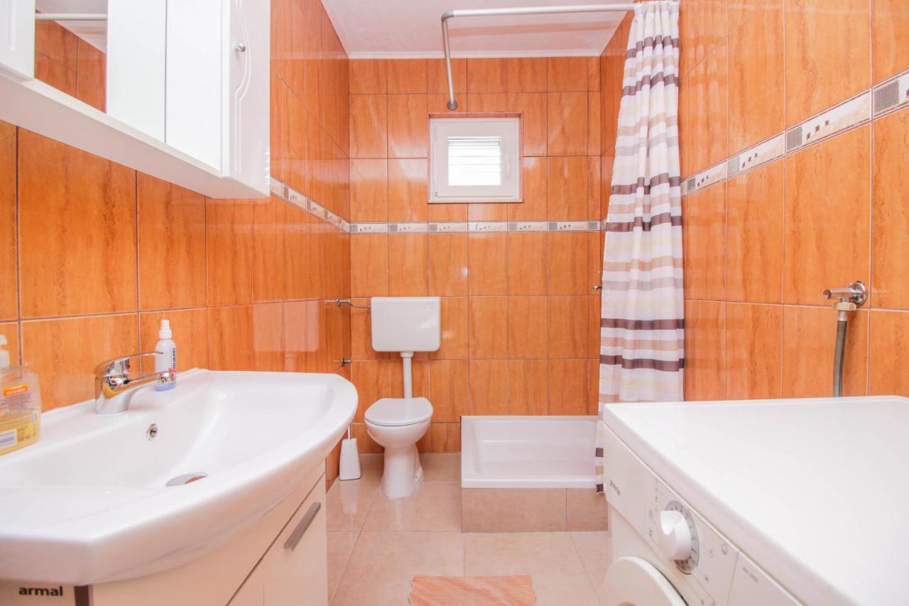 Apartmani Dada Biograd Na Moru Εξωτερικό φωτογραφία